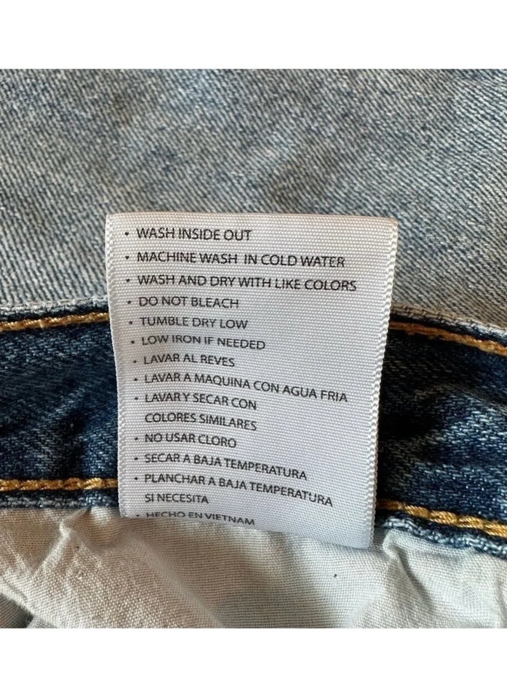 KanCan Light Blue Estilo Jeans Distressed Size 13/30 but inseam measures 28” - Picture 14 of 16